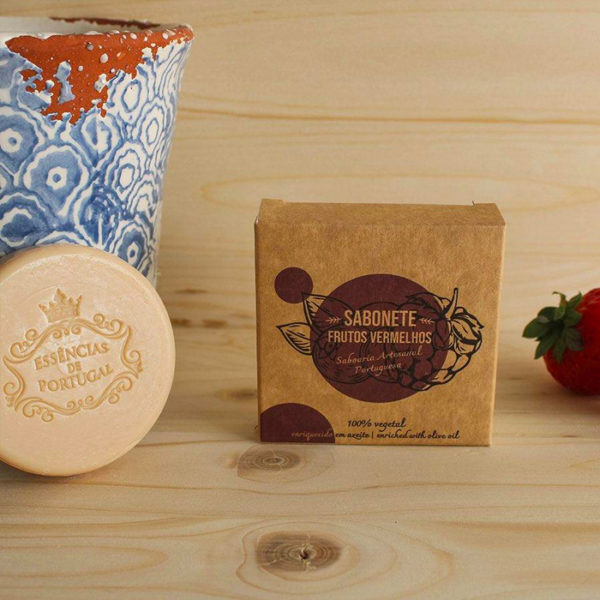 Savon aux fruits rouges